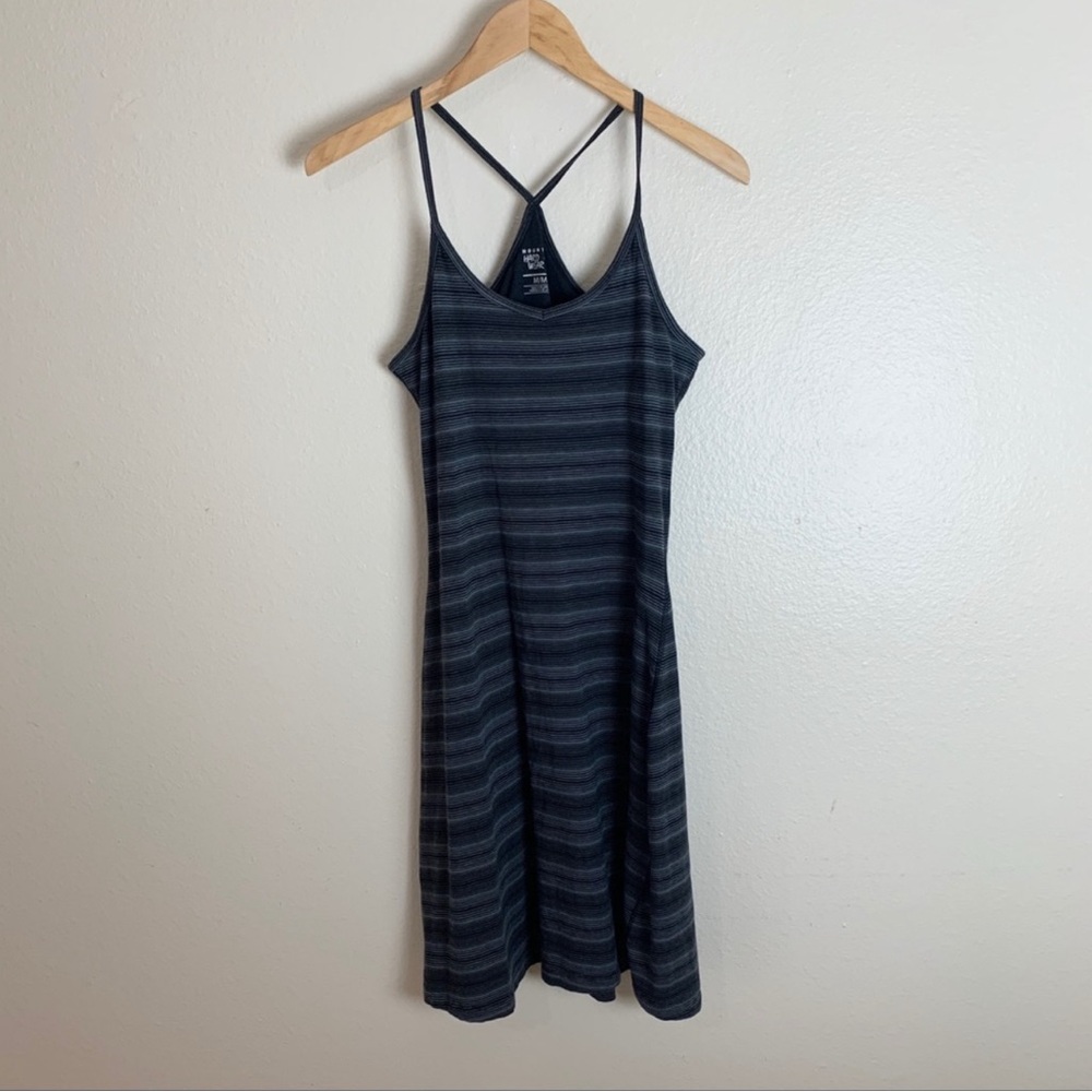 Mountain Hardwear Black Grey striped Sleeveless Sundress w/built in bra